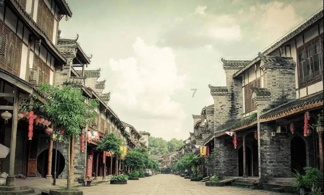 如果取缔所有校外文化课辅导班，教育回归校园，你会支持吗？游戏画面